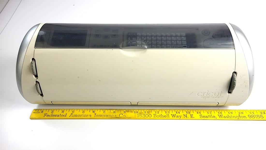 Cricut Expression CREX001 Electronic Cutting Machine with Plantin SchoolBook Keypad Overlay - 2