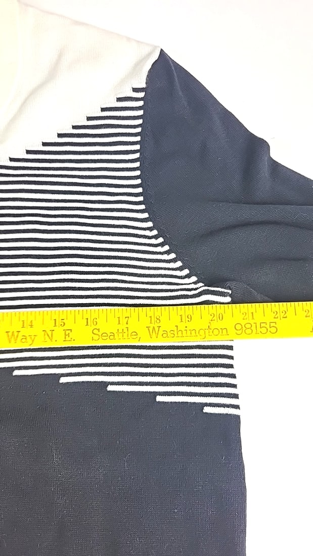 INC International Concepts Men's M Navy White Striped Colorblock Crewneck Sweater - 3