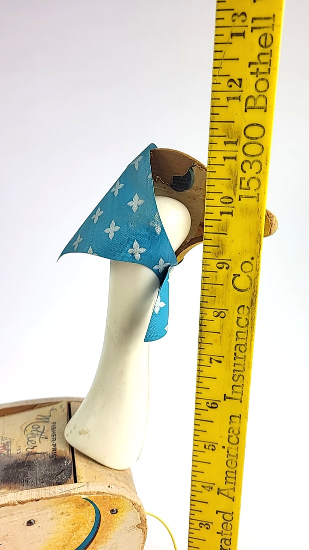 Fisher-Price Mother Goose No. 164 Wooden Pull Toy with Orange Wheels - 3