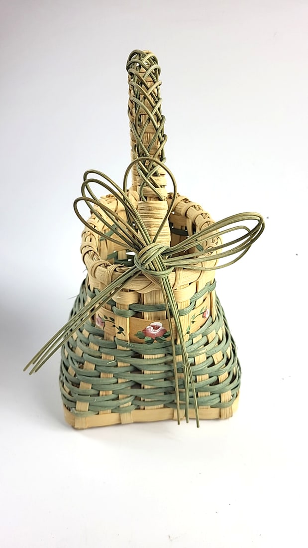 Cynthia Signed Green & Tan Woven Wicker Basket with Arched Handle, Bow and Floral Accents - 3