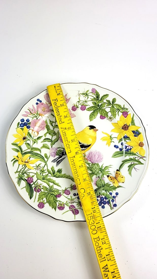 Andrea by Sadek The Songbird Collection Elizabeth Golz Rush Goldfinch Floral Plate 10" - 2