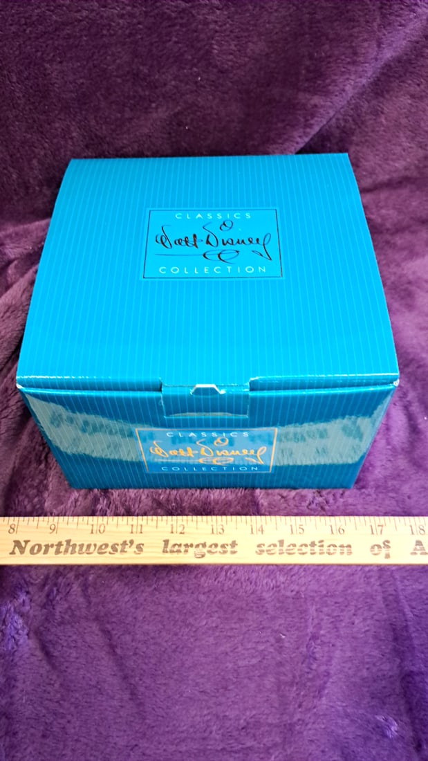 Walt Disney Classics Collection Luau! Timon The Lion King Membership Figurine Coa Box - 5