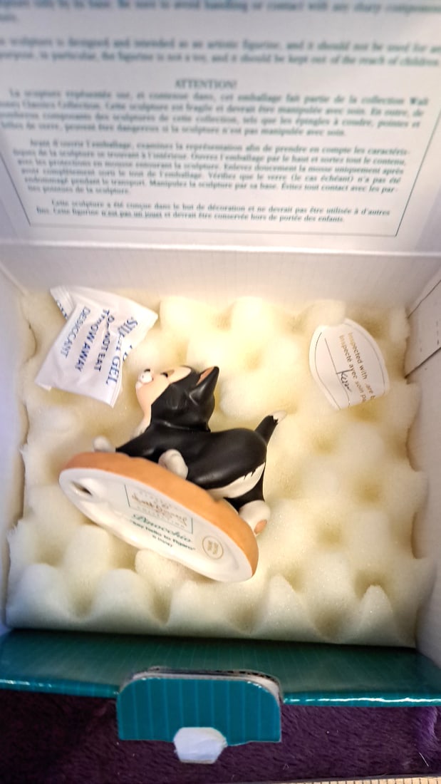 Walt Disney Classics Collection Pinocchio Say Hello To Figaro Figurine W/ Box - 6