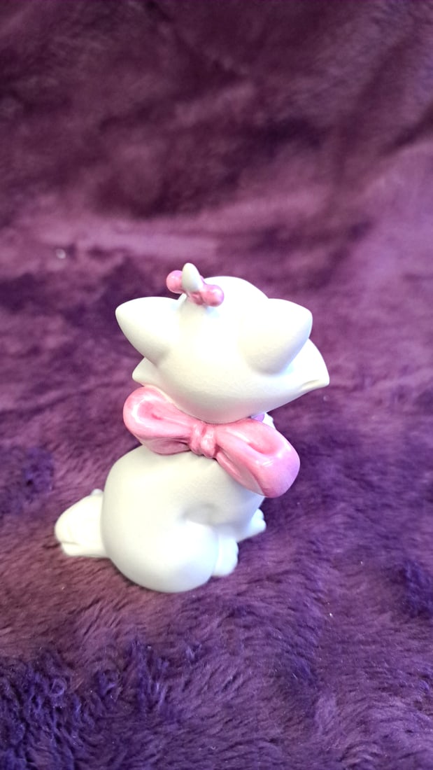 Walt Disney Classics Collection Marie Aristocats Porcelain Figurine With Box - 2