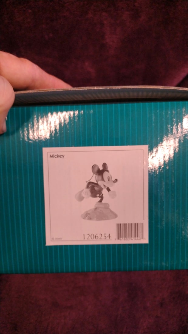 Wdcc Walt Disney Classics Millennium Mickey On Top Of The World Figurine Thru The Mirror - 8