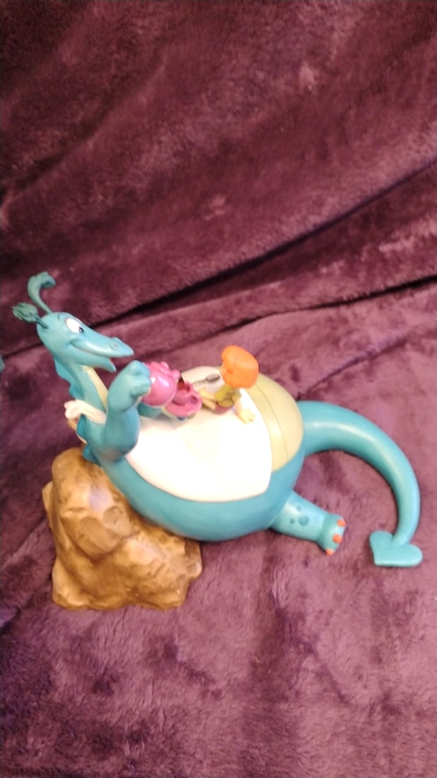 Walt Disney Classics Collection The Reluctant Dragon & Boy Figurine With Coa & Box - 3