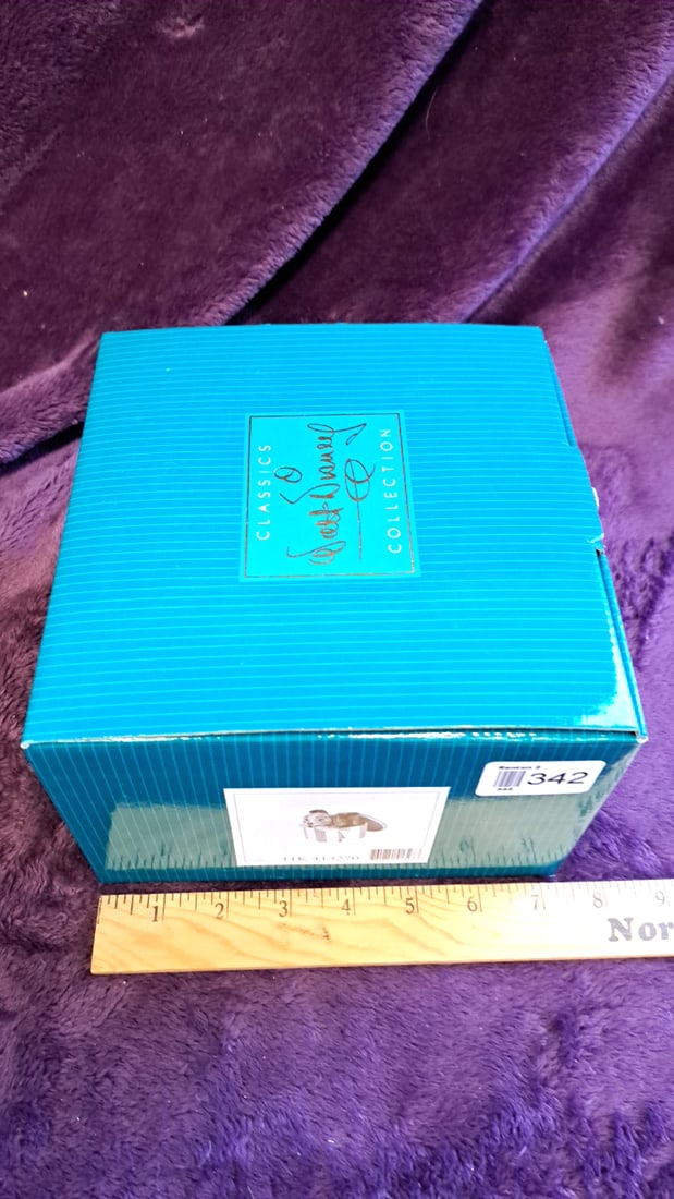 Walt Disney Classics Collection Lady And The Tramp Lady Puppy Hatbox Figurine - 5