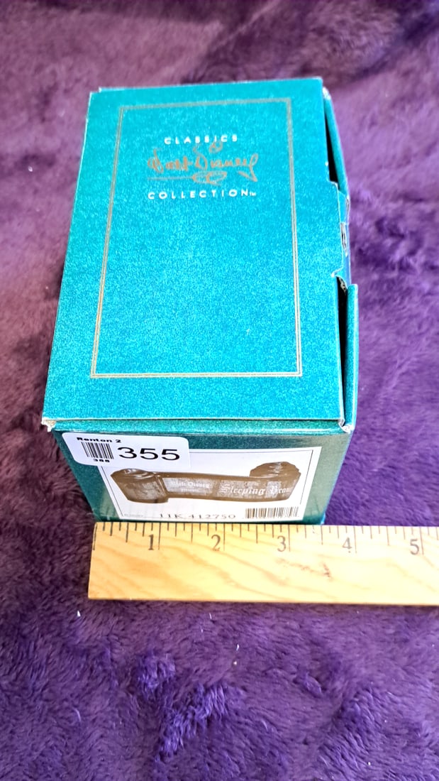 Walt Disney Classics Collection Sleeping Beauty Filmstrip Scroll Figurine With Box - 5