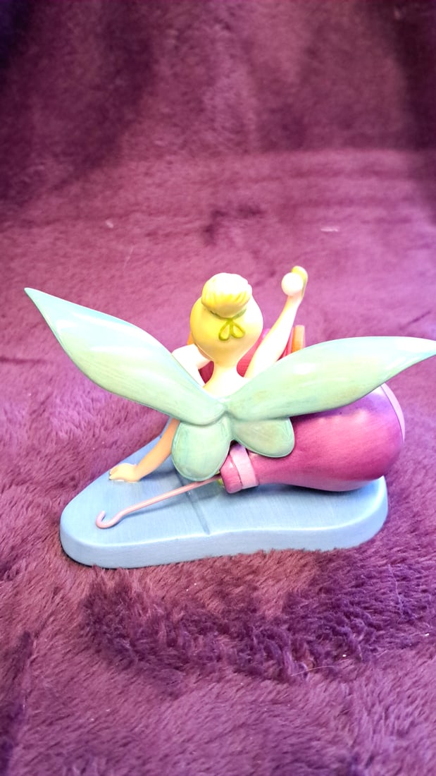 Walt Disney Classics Collection 2001 Peter Pan Little Charmer Tinker Bell Sculpture - 3