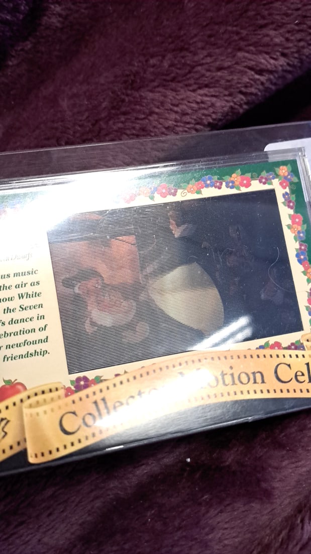 Disney Showcase Snow White And The Seven Dwarfs 35mm Collector Motion Cels - 7