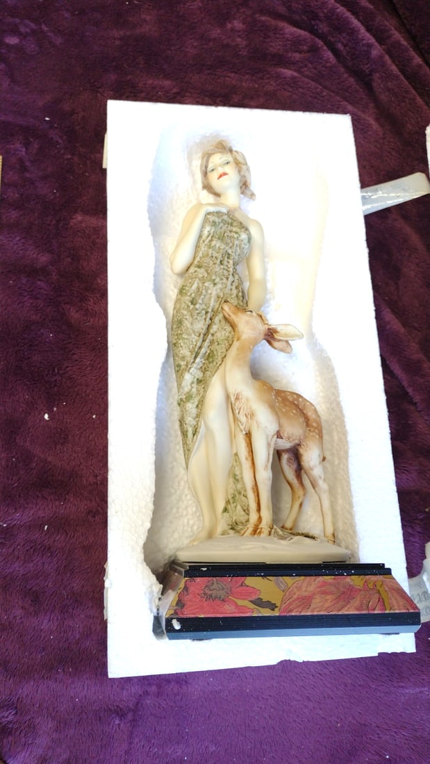 Giuseppe Armani Florence Summer Dream Woman With Fawn Figurine - 6