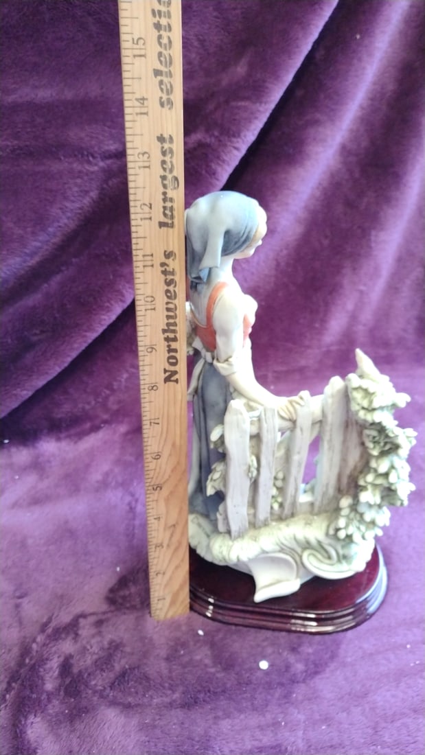 Giuseppe Armani Florence Figurine Country Girl With Dog On Wood Base - 12