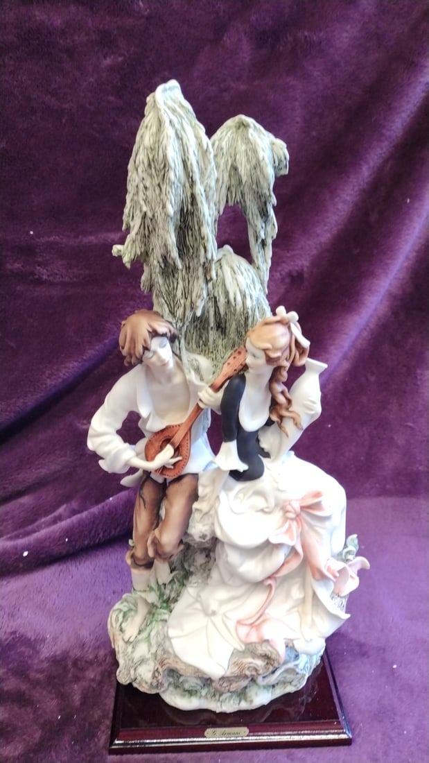 Giuseppe Armani La Serenta Figurine 1987 (1 of 13)