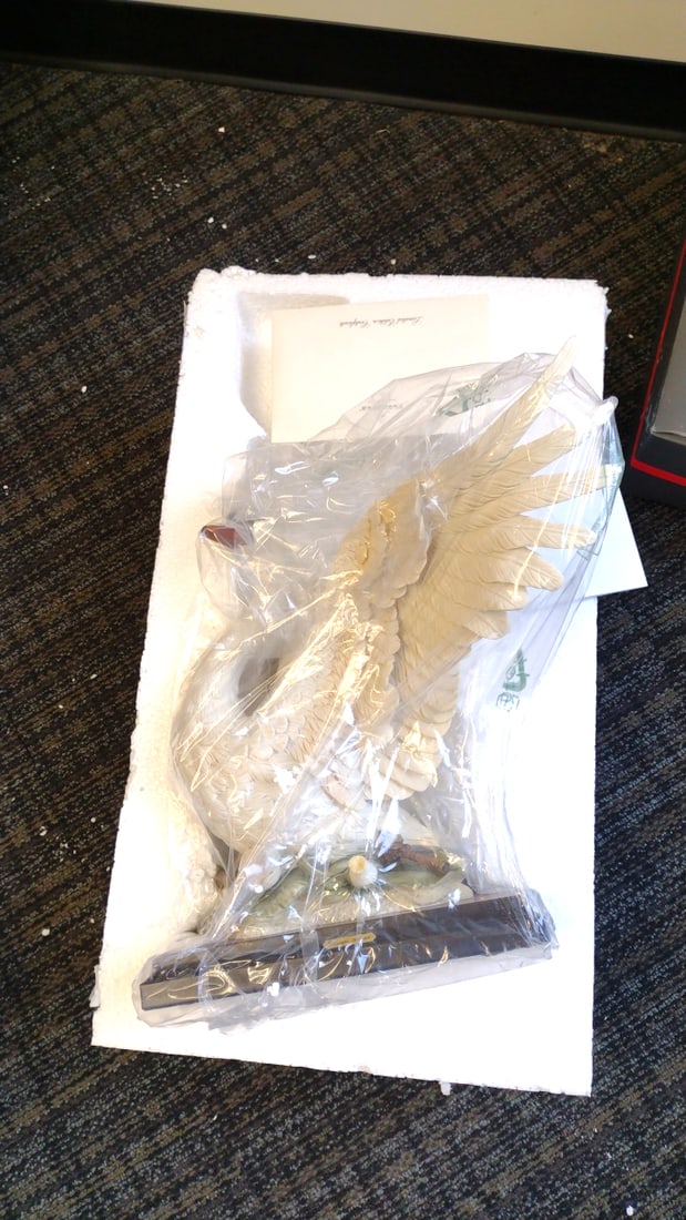 Giuseppe Armani Florence Swan Figurine On Base With Certificates, 17 In Wingspan - 10