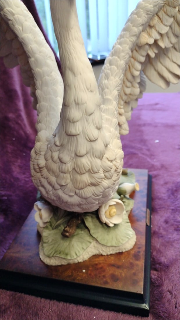 Giuseppe Armani Florence Swan Figurine On Base With Certificates, 17 In Wingspan - 6