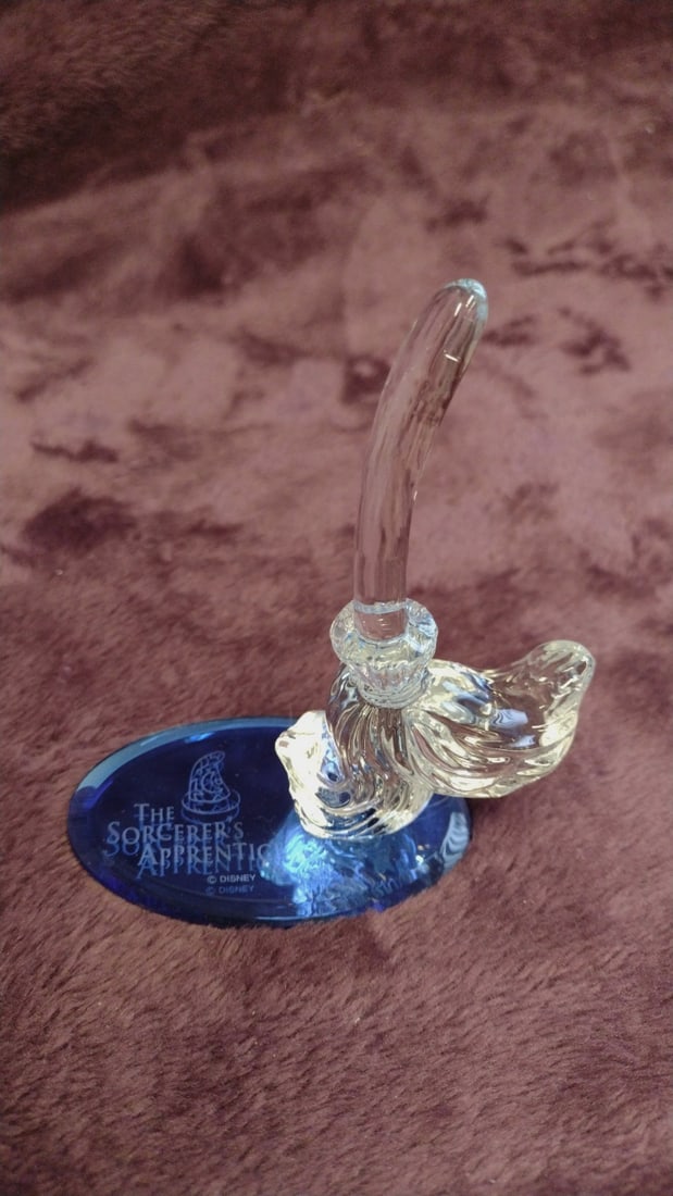 Disney Fantasia The Sorcerer's Apprentice Blown Glass Broom Figurine Le 200 Blue Base: 1 x 3 x 2 0. 5 lb Low Estimate: 30.00 High Estimate: 50.00