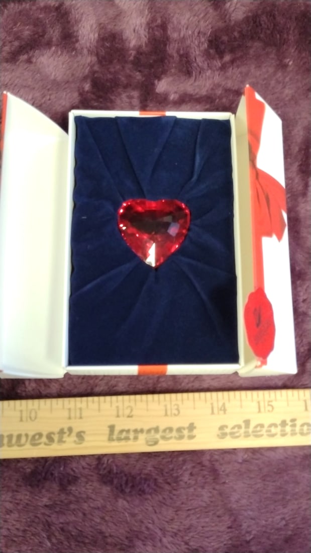 Red Heart-shaped Faceted Glass Crystal In Blue Velvet Presentation Box - 2