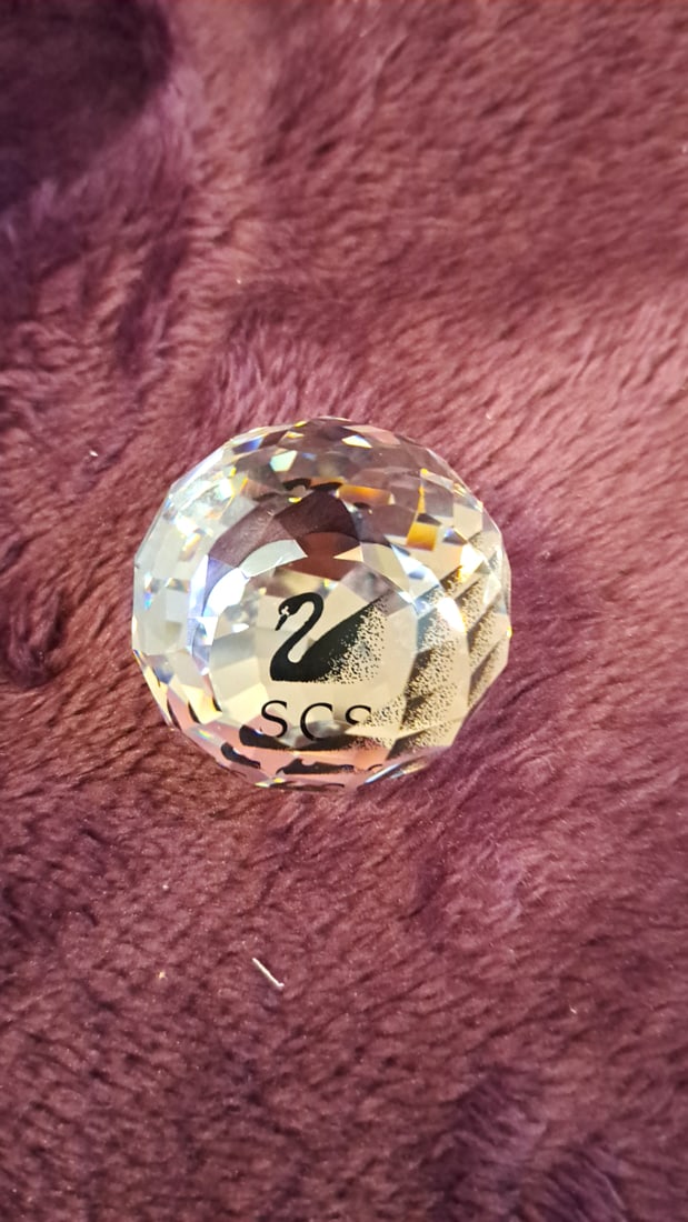 Swarovski Scs Swan Logo Faceted Crystal Paperweight With Box - 3