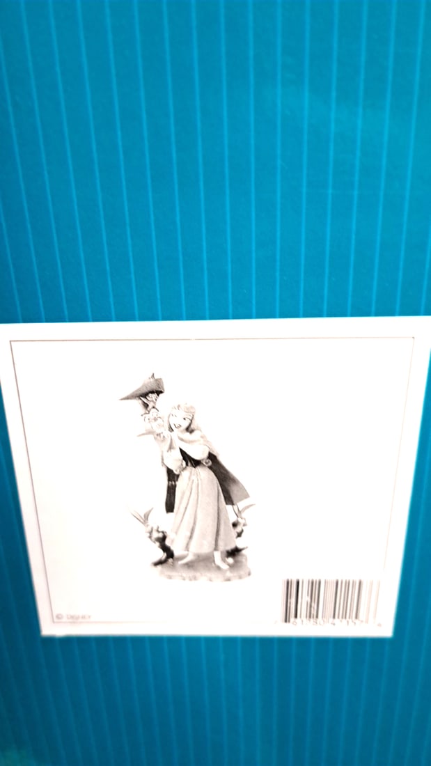 Walt Disney Classics Collection Sleeping Beauty Briar Rose Figurine With Animals - 6