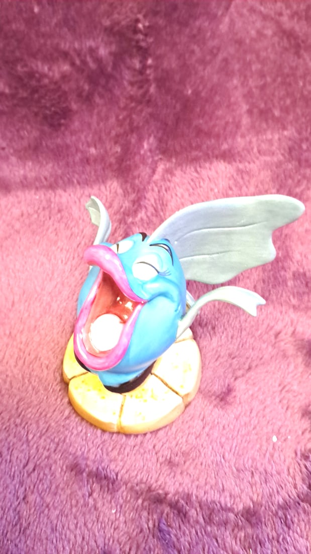 Wdcc Walt Disney Classics Collection Deep Sea Diva Blowfish Little Mermaid Figurine: 3 x 4 x 13 0. 5 lb Low Estimate: 15.00 High Estimate: 30.00