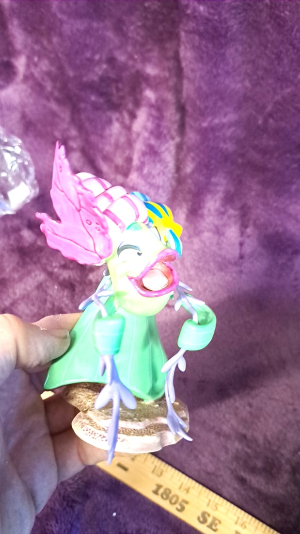 Wdcc Walt Disney Classics Collection Flounder's Fandance Flounder Little Mermaid Figurine - 10