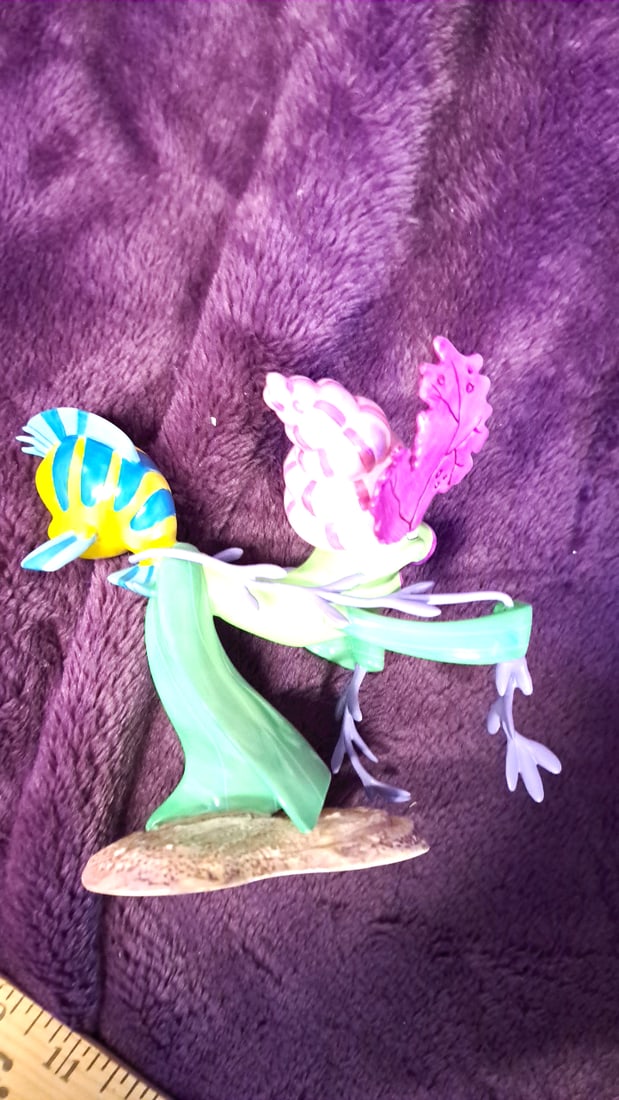 Wdcc Walt Disney Classics Collection Flounder's Fandance Flounder Little Mermaid Figurine - 9