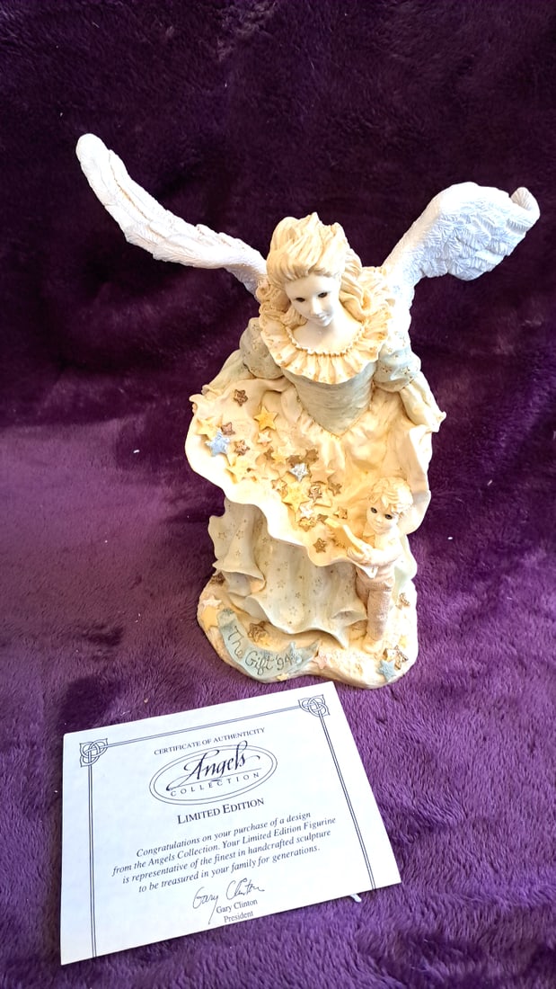 Angels Collection Limited Edition Angel Figurine With Child And Stars Coa Box (1 of 6)