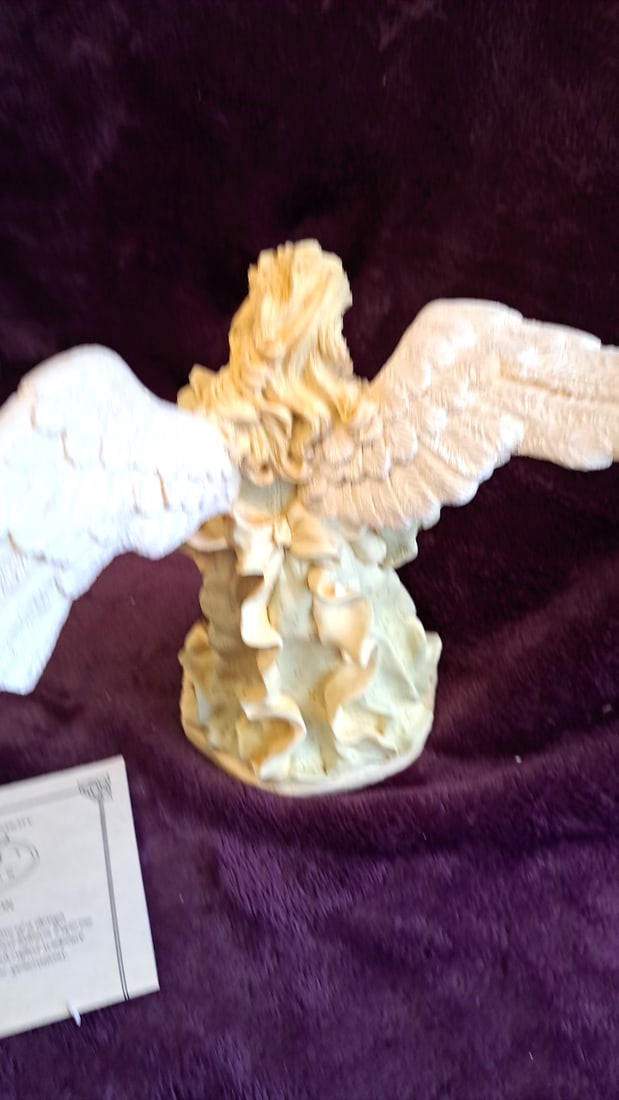 Angels Collection Limited Edition Angel Figurine With Child And Stars Coa Box - 3
