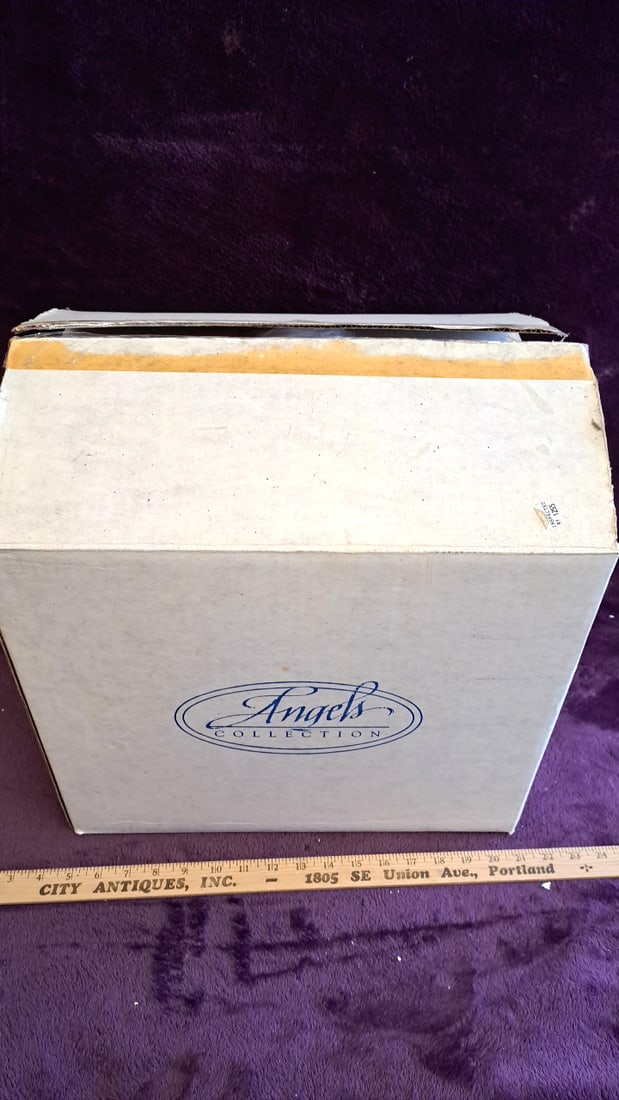 Angels Collection Limited Edition Angel Figurine With Child And Stars Coa Box - 5