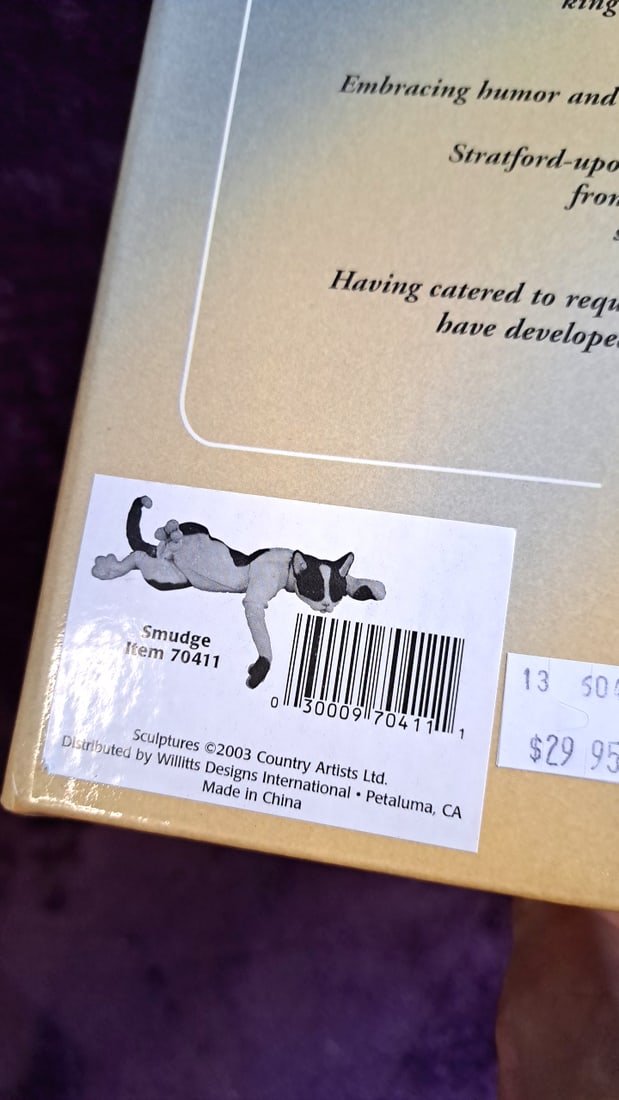 A Breed Apart Smudge Cat Sculpture Figurine Item 70411 Country Artists 2003 - 2