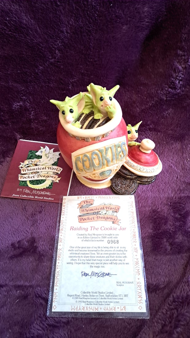Whimsical World Of Pocket Dragons Raiding The Cookie Jar Figurine 0968/3500 Coa: 12x12x12 3lbs Low Estimate: 50.00 High Estimate: 150.00