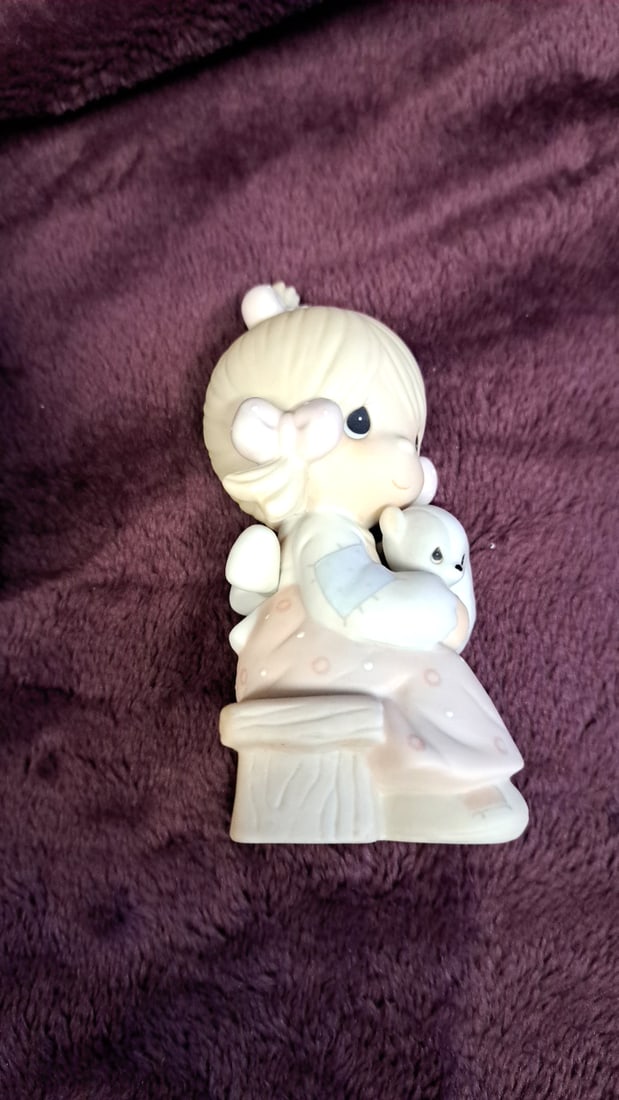 Precious Moments Figurines Lot Without Boxes - 7