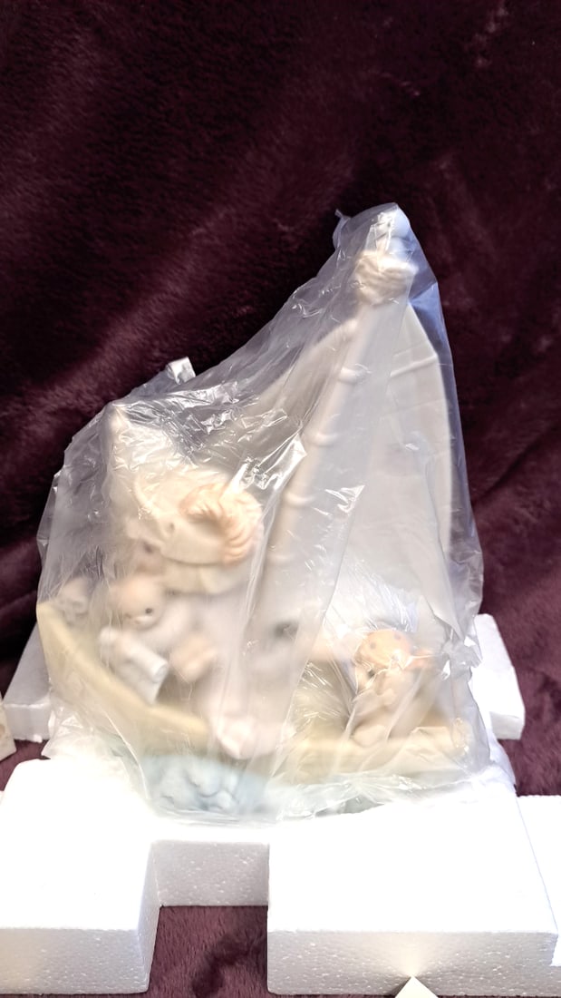 Dreamsicles The Land Is Our Land Cherub Sailboat Figurine With Box Coa - 2