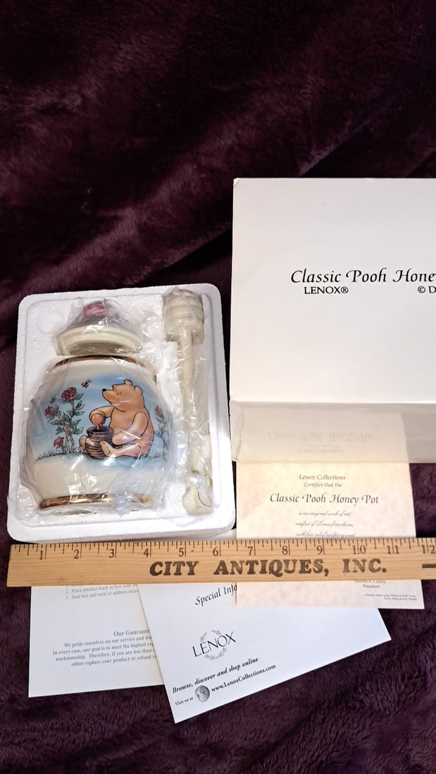 Lenox Disney Classic Pooh Honey Pot Porcelain Jar With Honey Dipper & Box - 2