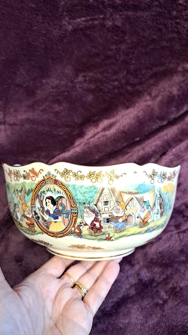 Lenox Disney Snow White And The Seven Dwarfs 24k Gold Fine China Bowl 8.5" - 5