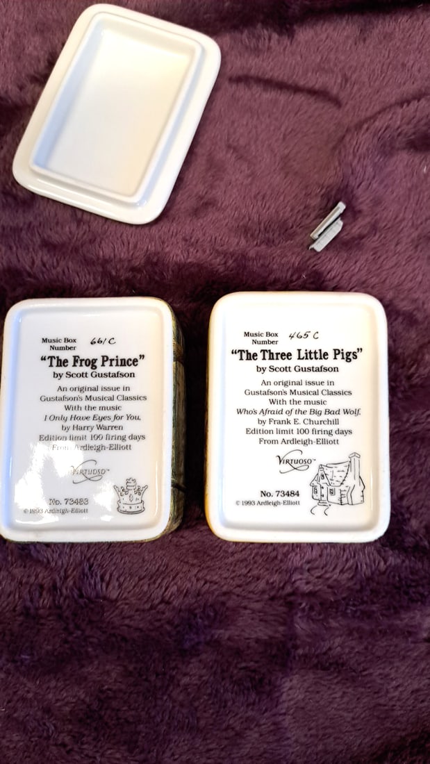 Ardleigh-elliott Virtuoso Scott Gustafson Music Boxes Frog Prince Three Little Pigs Lot Of 2 - 4