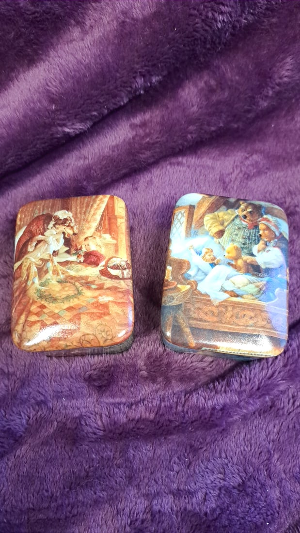 Ardleigh-elliott Virtuoso Scott Gustafson Little Red Riding Hood & Goldilocks Music Boxes: 2 x 4 x 11. 5 0. 5 lb Low Estimate: 10.00 High Estimate: 50.00