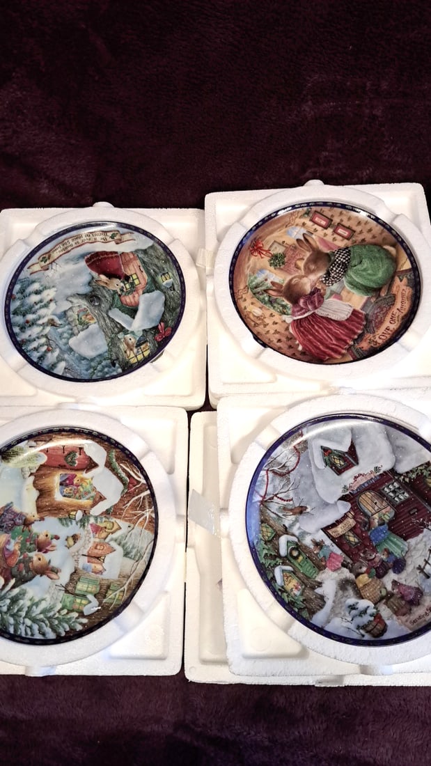 Crestley Collection Susan Wheeler Christmas Comes To Primrose Hill Collector Plates Lot Of 4: 12x12x12 6lbs Low Estimate: 50.00 High Estimate: 100.00