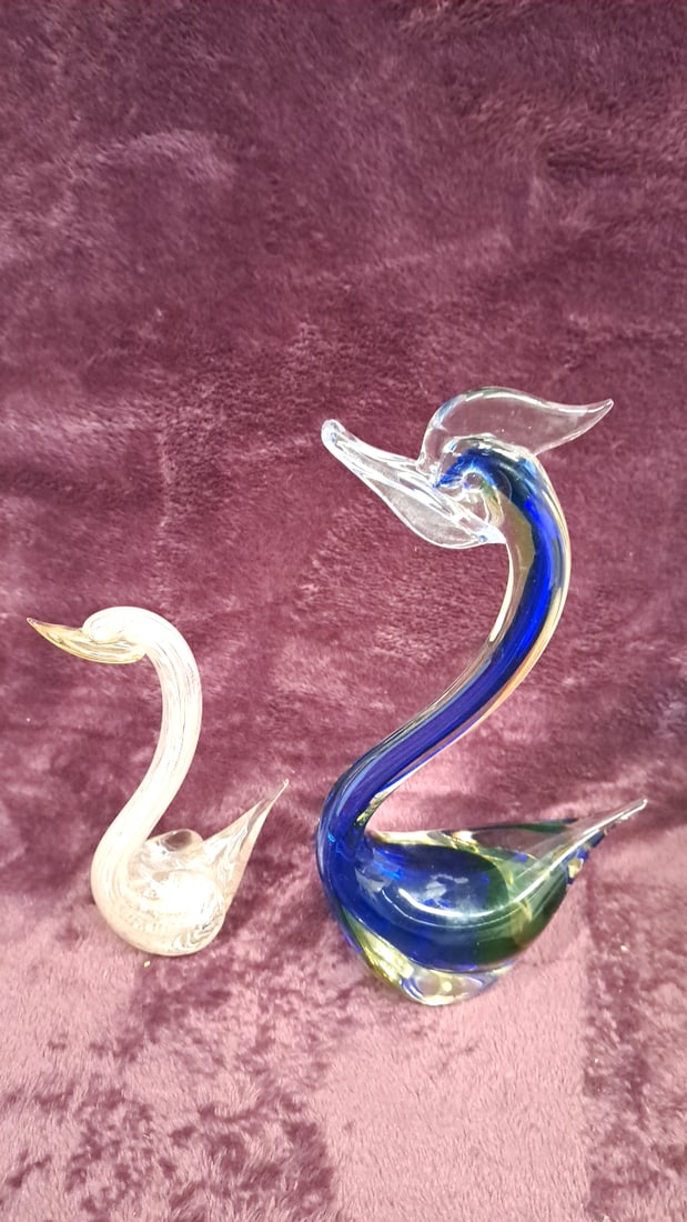 Art Glass Swan Figurines Pair, Blue Green And Clear, Tallest Approx. 10 In: 12x12x12 6lbs Low Estimate: 45.00 High Estimate: 100.00