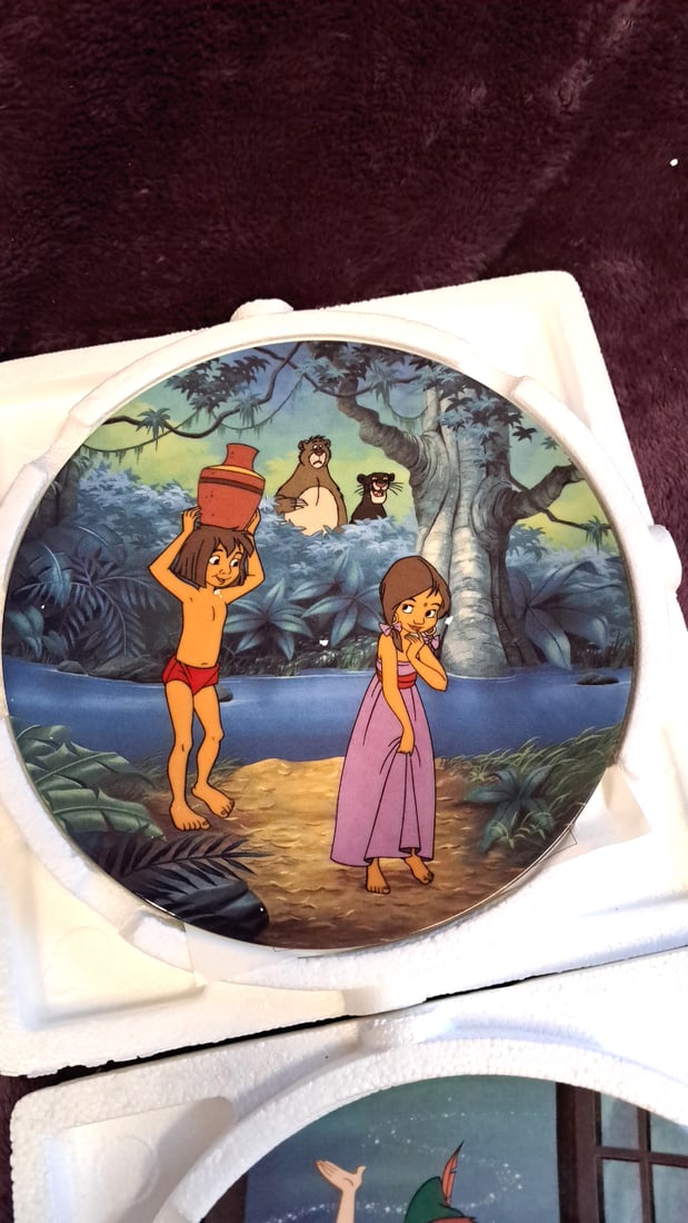 Disney Animated Classics Decorative Plates Set Of 4: Beauty And Beast, Peter Pan, Jungle Book, Pi... - 3