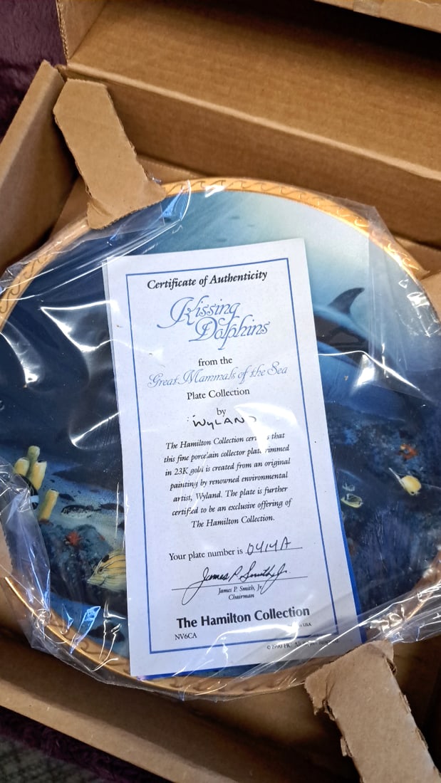 The Hamilton Collection Wyland Great Mammals Of The Sea Collector Plates Lot Of 4 - 5