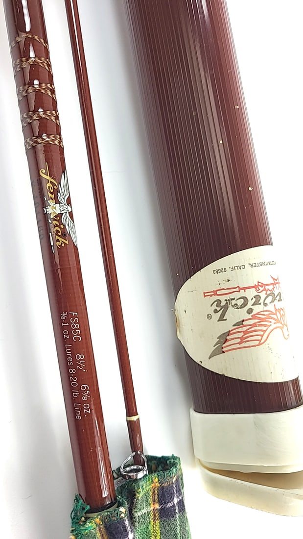 Fenwick Fs85c 8'6" Casting Fishing Rod 8-20 Lb Line With Case: 54x4x4 2 lb Low Estimate: 40.00 High Estimate: 175.00