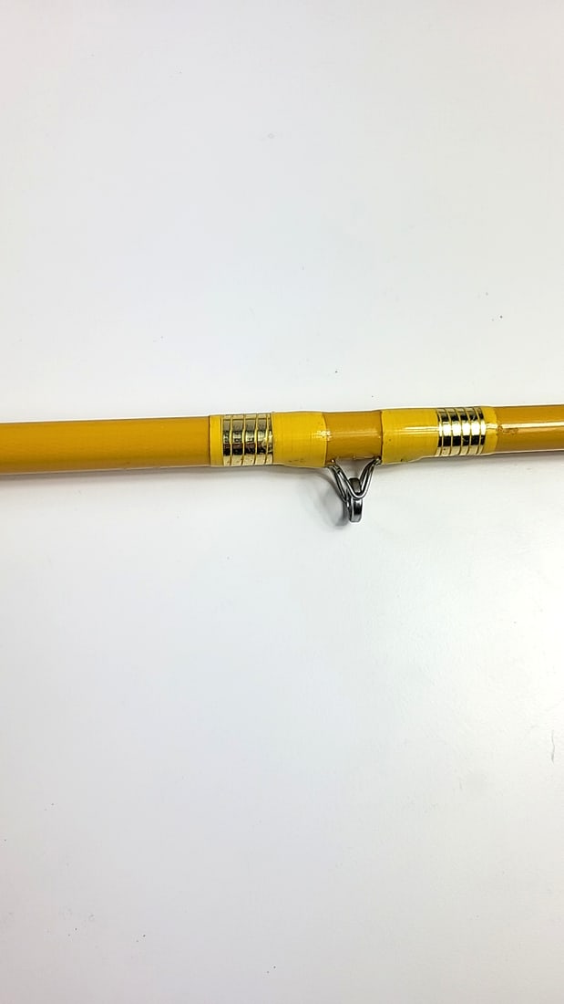 Wright & Mcgill Salmon Moocher No. Msm 8 1/2 Ft Yellow Fishing Rod - 6