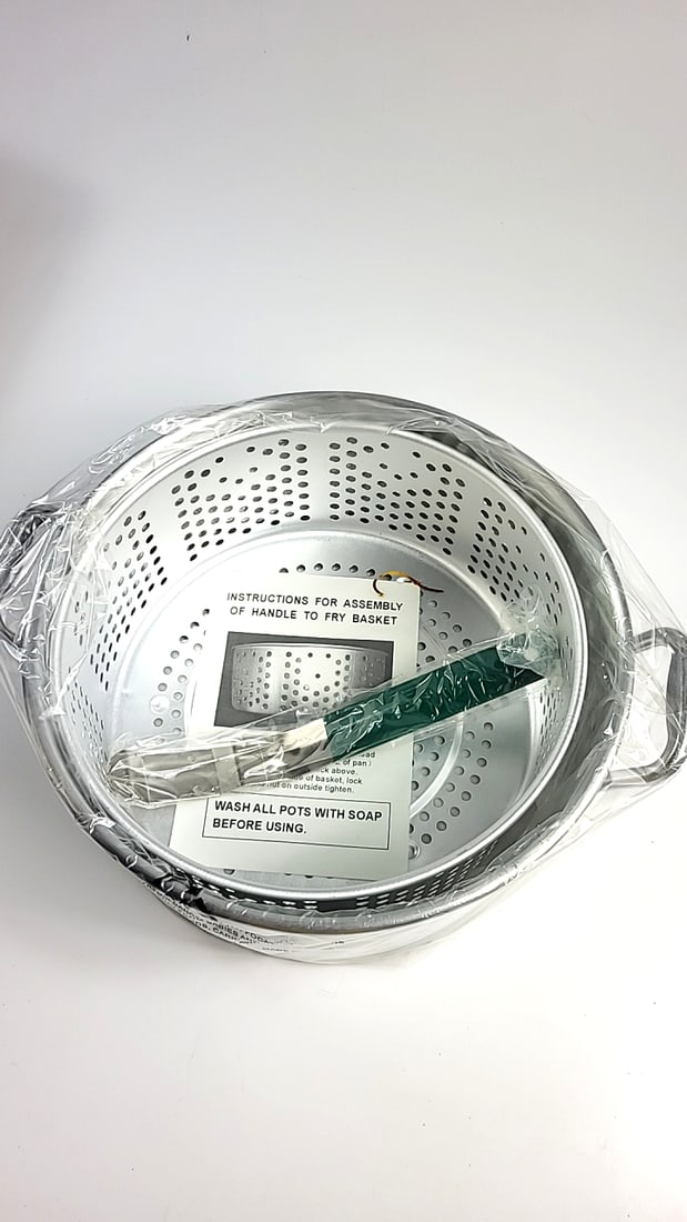 Cabela's Aluminum Fry Pan With Perforated Basket - 2