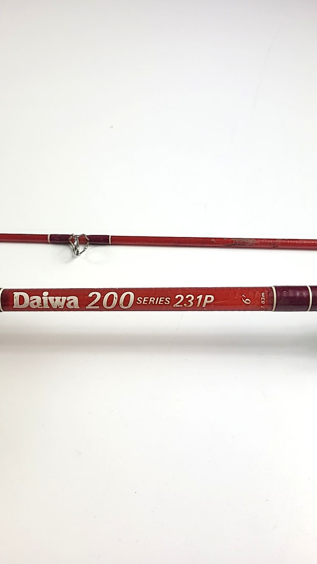 Daiwa 200 Series 231p 6' Light Action Casting Fishing Rod Red - 2