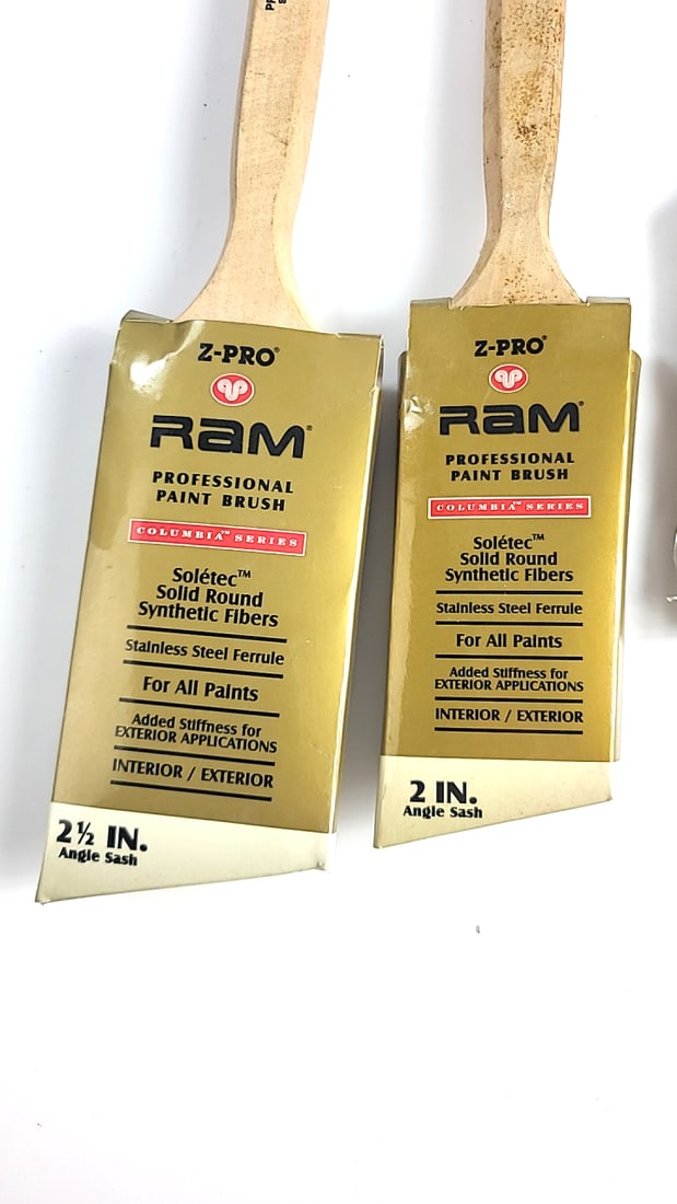 Lot Of 8 Paint Brushes: Collective Elements 4 In, Ram Z-pro Angle Sash, Mbs Deluxe 2 In - 3
