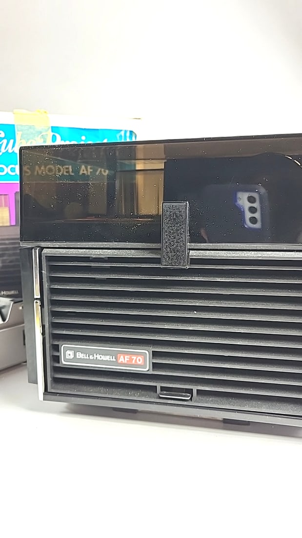 Bell & Howell Af70 Slide Cube System Ii Auto-focus Slide Projector With Box - 2