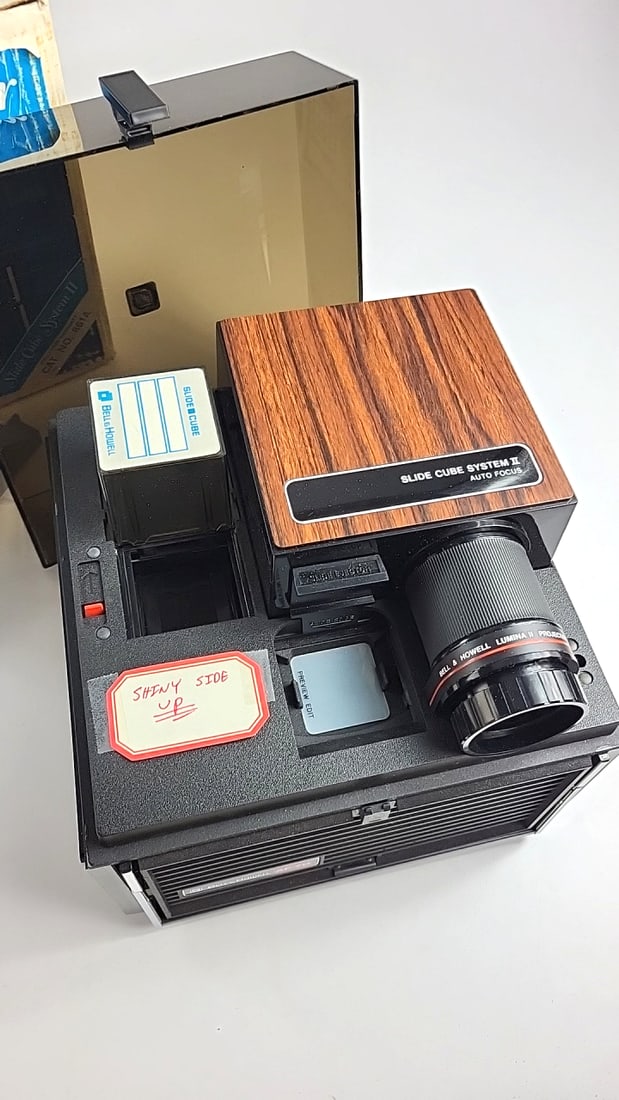 Bell & Howell Af70 Slide Cube System Ii Auto-focus Slide Projector With Box - 9
