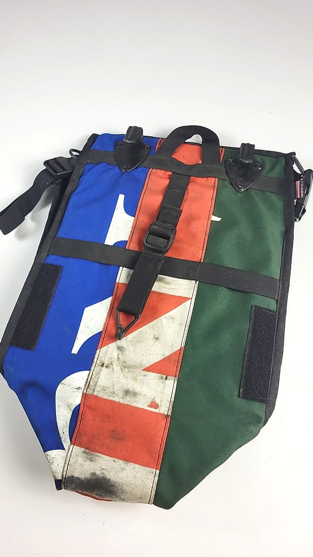 Lot Of 2 Green Guru Recycled Banner Bike Pannier Bags Red Blue Green Made In Usa As Is - 6