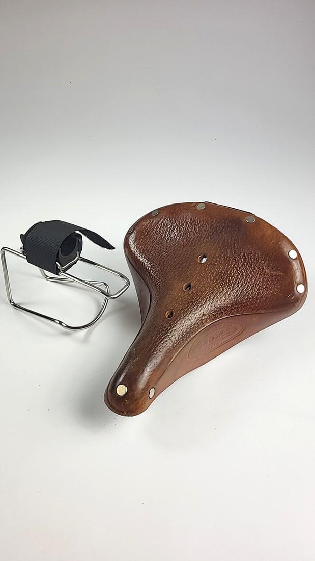 Brooks B67 Brown Leather Sprung Bicycle Saddle: 8x10x5 2lb Low Estimate: 20.00 High Estimate: 150.00